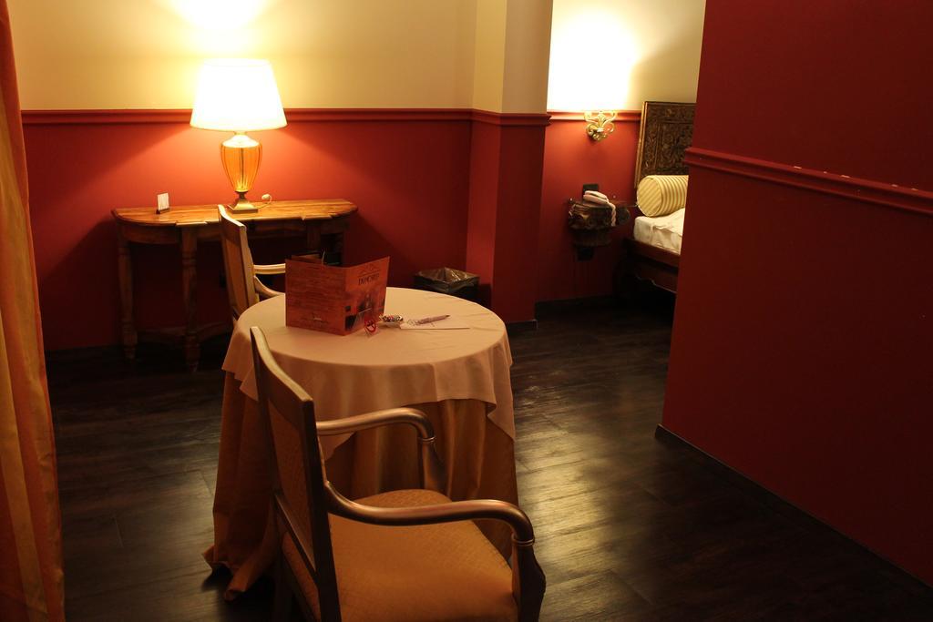 Hotel Don Carlo Брони Экстерьер фото